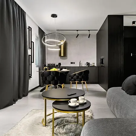 Black&gold