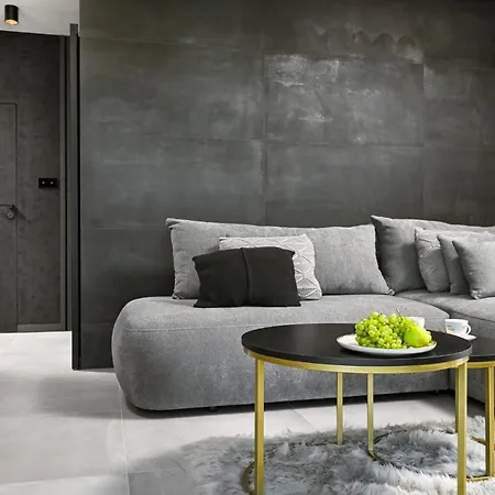 Black&gold